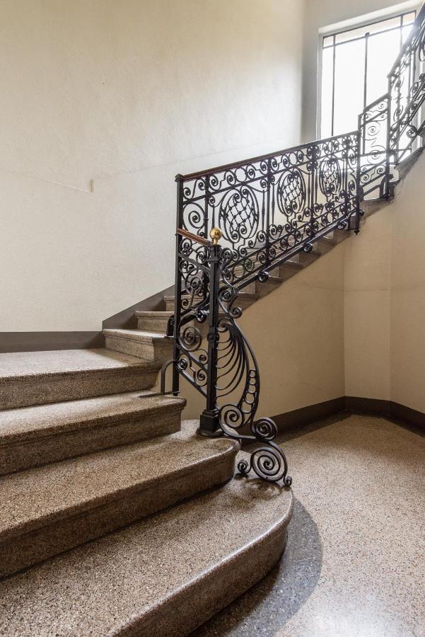 ミラノElegante Casa Libertyアパートメント エクステリア 写真