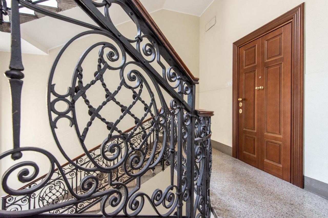 ミラノElegante Casa Libertyアパートメント エクステリア 写真