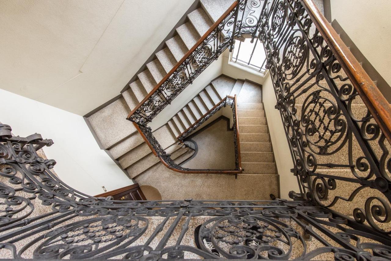 ミラノElegante Casa Libertyアパートメント エクステリア 写真